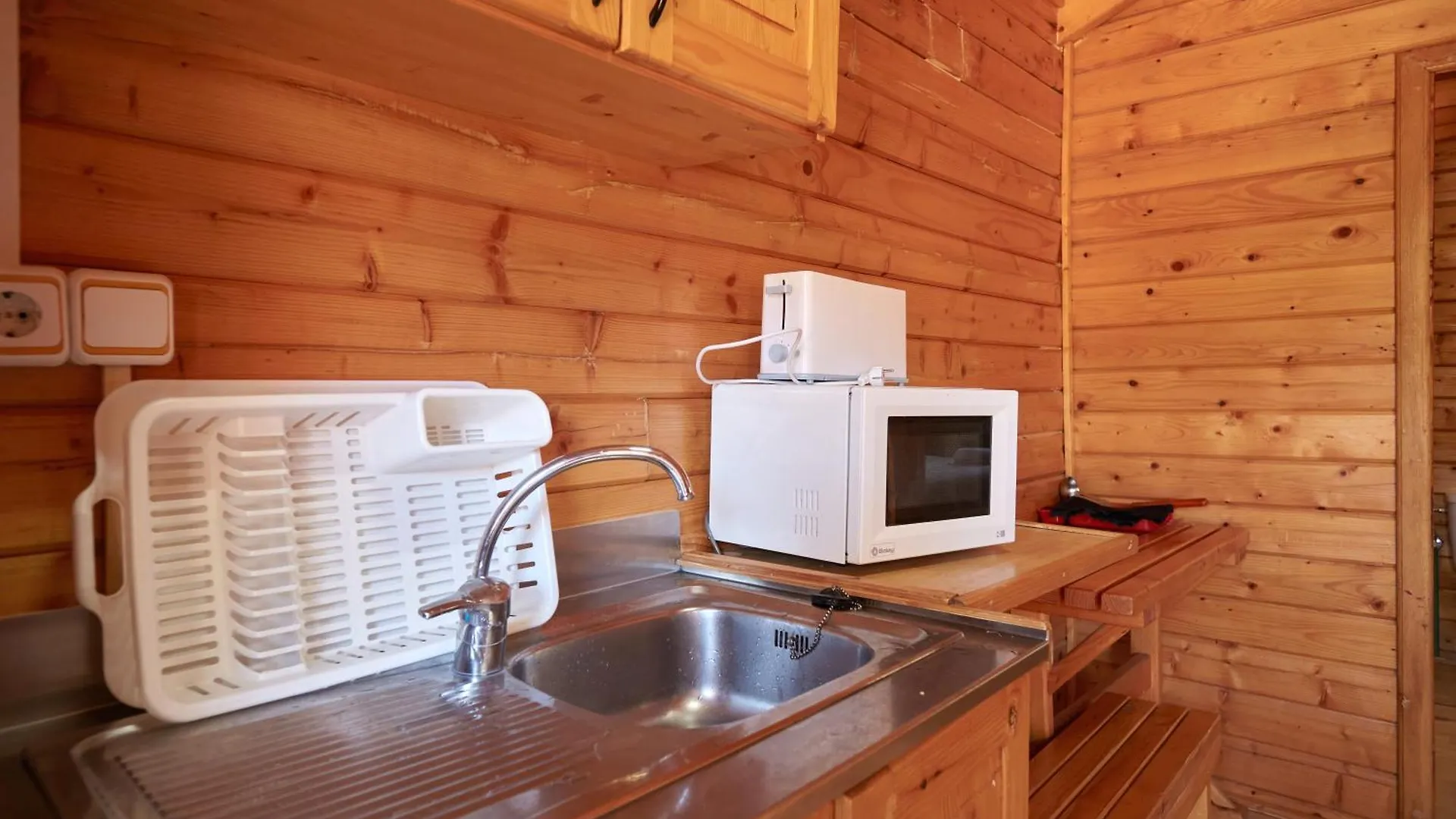 Camping Montillana Con Bungalows Hornos 0*,  Spain
